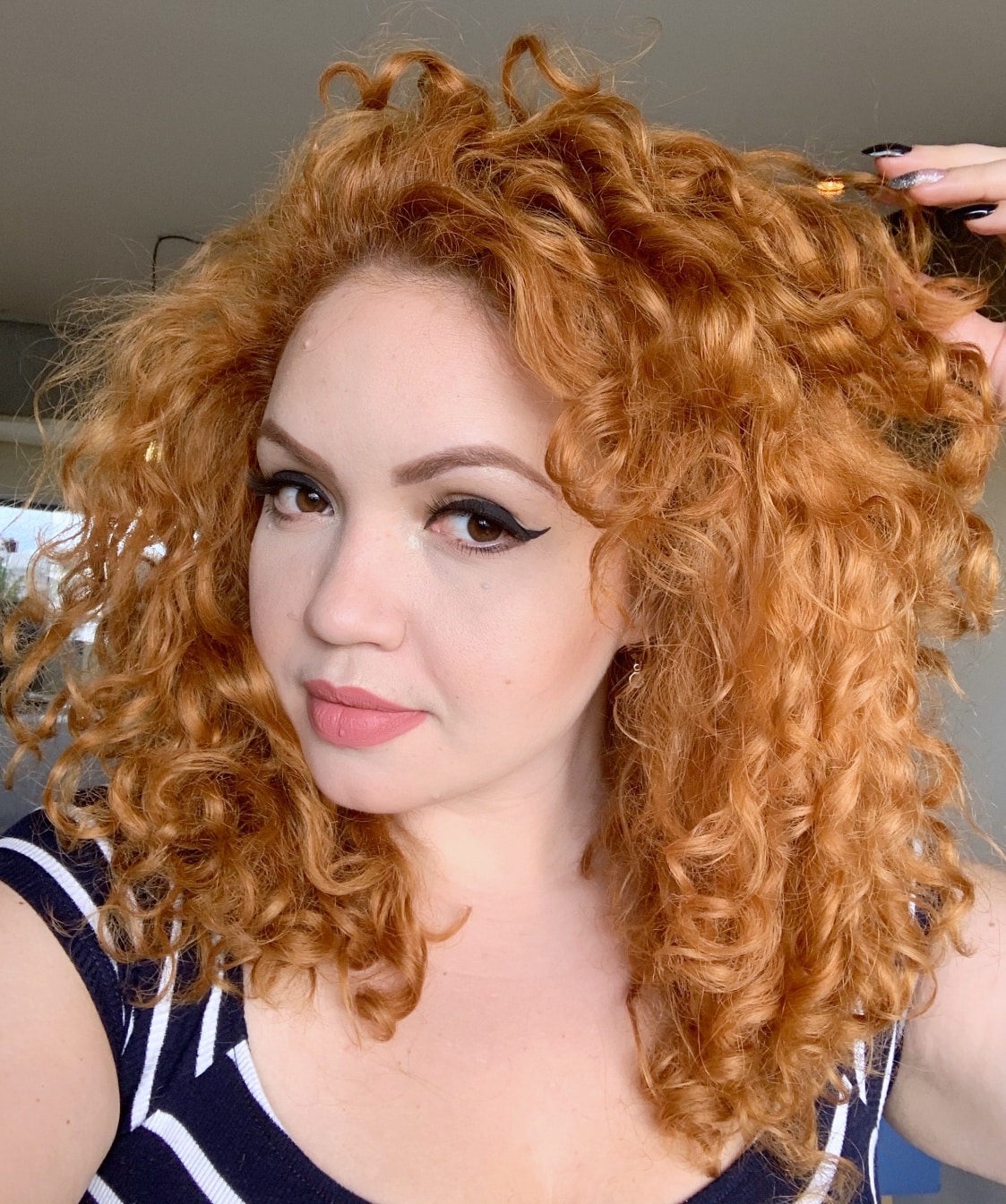 Ruivo Claro Strawberry Blonde IGORA 9.7 Schwarzkopf - Pintando Cabelo em  casa Vlog 